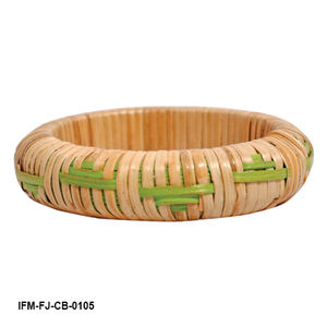 Bracelet en rotin artisanal, vert éco-responsable, tressage élégant, collection héritage entrelacé - Product Image 1