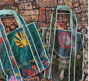 Unisex Handheld Tote Bag Printed Velvet Design <b>Embroidery</b> Zipper Closure Cotton <b>Material</b> Black Blue Colors for Casual Festive - Product Image 3