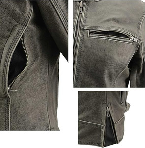 Chaqueta de Motociclista de Cuero Estilo Scooter 'Deportiva y Elegante' para Mujer SAMROZ SPORTS - Product Image 4