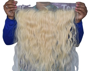 Extensions de cheveux humains de temple indien vierge noire naturelle crue paquets bouclés alignés par vague lâche non traitée - Product Image 1