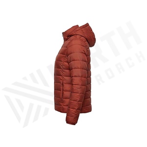 Women's Hooded Quilted Jacket Solid Color Full Sleeve Polyester Winter Coat with Zipper Closure - Product Image 3