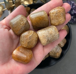 Pierres de quartz polies, formes libres, pour la décoration Feng Shui de la maison - Product Image 5
