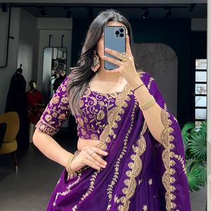 Lehenga Choli Semisellado de Georgette Estrella Premium con Lentejuelas y Bordados Zari, con Dupatta, Precio al por Mayor de Royal Exports - Product Image 6