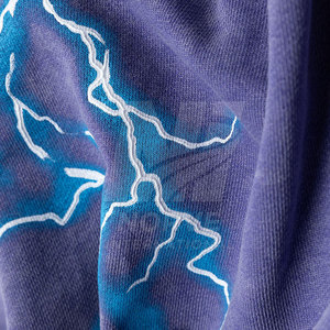 Sweat-shirts modernes pour hommes, effet délavé, conçus en coton mélangé pour un confort durable, parfaits pour un style de vie actif. - Product Image 4