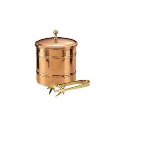 Cubo para hielo de latón de alta calidad para el hogar, con un elegante acabado, asa resistente y aislamiento duradero. - Product Image 1