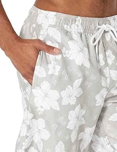 Nouveaux shorts de plage pour hommes, design personnalisé, été, écologiques, respirants, impression par sublimation, résistants à l'eau, séchage rapide - Product Image 6