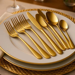 Vajilla y cubertería inspiradas en bistrós franceses, diseñadas para suministros de hostelería en cafeterías contemporáneas. - Product Image 1