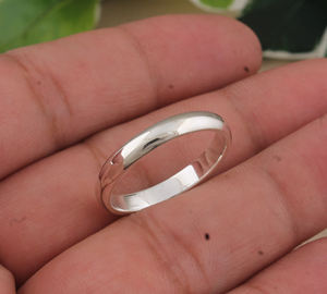 Bague minimaliste simple en argent sterling 925 empilable pour femme, idéale pour les fêtes et le quotidien – Fournisseur en gros de bijoux - Product Image 2