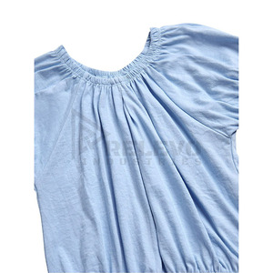 Camiseta casual de algodón para mujer, de manga corta, cuello redondo, transpirable, holgada, de color liso, corte regular. - Product Image 3