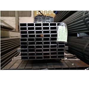 Tube en acier rectangulaire non allié, laminé à chaud, non huilé, noir, norme ASTM, type dur, au poids théorique, fabriqué au Vietnam - Product Image 1