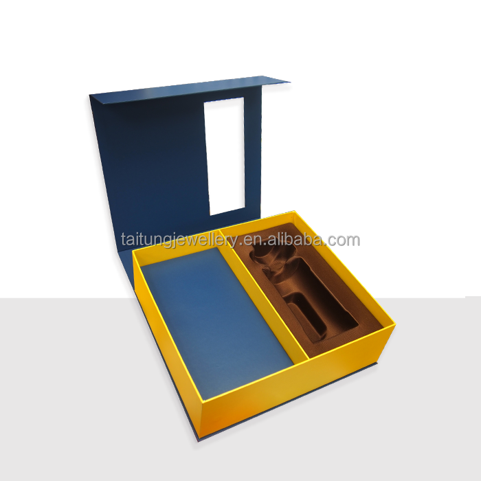 สีน้ำเงิน