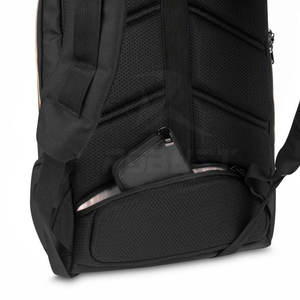 Sac à dos de sport léger, idéal pour la gym, les voyages et les activités quotidiennes. - Product Image 3