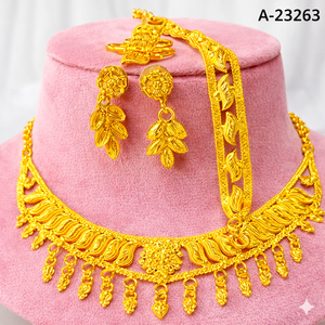 ชุดเครื่องประดับ MOLL JEWELLERS ดีไซน์อินเดียลายดอกไม้ ทำจากโลหะผสมสังกะสี ชุบทอง 14K ประดับเพชรซิร์คอน สร้อยคอพร้อมต่างหู สำหรับผู้หญิง เหมาะสำหรับงานหมั้น งานแต่งงาน หรือเป็นของขวัญ - Product Image 3