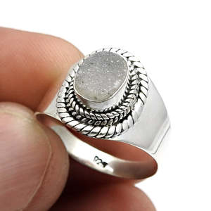 Anillo de plata de ley 925 estilo bohemio con piedra preciosa drusa de corte ovalado, anillo de plata hecho a mano para mujeres y niñas. - Product Image 2