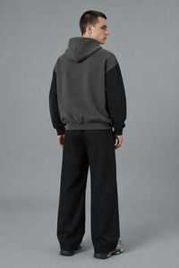 Sweat-shirt à capuche oversize pour homme, effet délavé, avec poche kangourou, fabrication OEM ODM, logo personnalisé. - Product Image 4