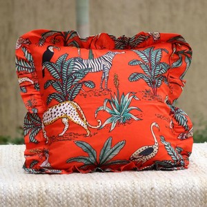 Housse de coussin en coton à volants imprimée style vintage moderne pour la maison et l'hôtellerie – Design et taille personnalisables - Product Image 2