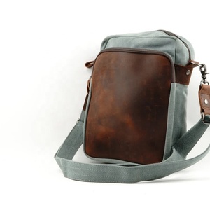 2024 dernière conception extérieure toile et cuir sac à main Portable Streetwear personnalisable en gros pas cher prix - Product Image 4