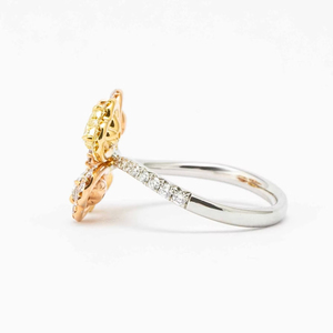 Bague en forme de cœur avec grappe de fleurs en diamants multicolores cultivés en laboratoire, 1,90 carat, en or blanc 14 carats, style de fiançailles de créateur - Product Image 3