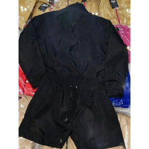 Conjuntos de cortavientos de bloques de color para verano y otoño al por mayor, OEM, de nailon de tres tonos, con pantalones cortos y camisetas, chándales de dos piezas, conjunto de cortavientos. - Product Image 6