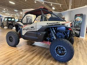 รถอเนกประสงค์ Teryx KRX 1000 Rock Edition รุ่นประหยัดน้ำมัน เครื่องยนต์ 4 จังหวะ ได้รับการรับรองมาตรฐาน EPA - Product Image 2