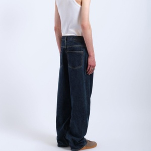 Jean en denim délavé foncé pour homme 2026, taille haute, coupe droite ample, pantalon décontracté en coton, style automne, fabricant en gros pour marque privée - Product Image 3