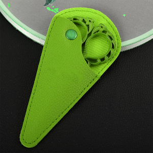 Ciseaux à broder fantaisie verts avec poignée décorative, 4,3 pouces, pour travaux d'aiguille, avec étui en cuir - Product Image 4