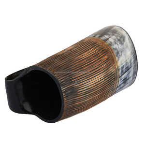 "Tasse à corne de Viking artisanale Rustic Ale Tankard pour la bière, l'hydromel, le café Cadeau unique pour les hommes, les fans nordiques et les amoureux médiévaux" - Product Image 3