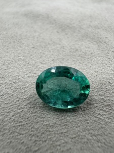Natural Zambian Emerald Oval Cut 3.80 carats <b>Clean</b> Clarity <b>Green</b> Loose Gemstone For Jewelry Making - Product Image 2