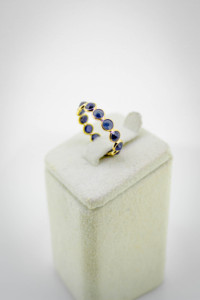 Anillo de Oro Amarillo Sólido de 18K con Zafiro Azul Natural en Corte Baguette – Anillo Solitario Rectangular Vertical Alargado - Product Image 3