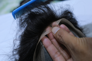 วิกผมผู้ชาย Apollo Premium แบบผมแท้ Remy ของอินเดีย พร้อมขอบโมโนฟิลาเมนต์ เทคนิค PU สำหรับติดผมปลอม รุ่น GH-M23 แบบผมตรง - Product Image 6
