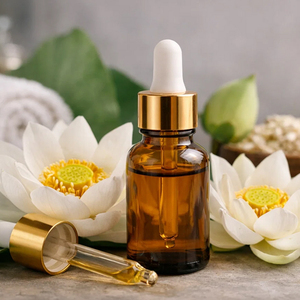 Extrait floral naturel d'absolue de lotus blanc pur, huile concentrée riche, qualité supérieure, approvisionnement en vrac, Inde - Product Image 1