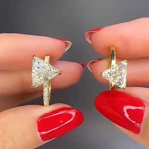 Anillo de Doble Banda con Diamantes de Corte Triangular de 1.00CT Cada Uno, para Mujer, Oro Sólido de 14K, Cultivados en Laboratorio, Joyería Fina para Boda, Propuesta o Fiesta - Product Image 3