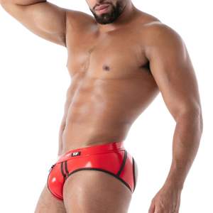 Slip sans fond en latex rouge pour homme, style seconde peau, sexy, dos ouvert, pour clubwear et fétichisme - Product Image 6