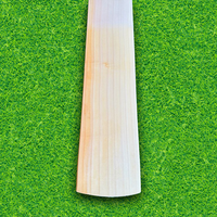 Bate de Críquet Personalizado de Madera de Sauce Inglés para Diestros, Ligero, con Funda, Acabado Profesional, Agarre Cómodo para Jugadores y Equipos