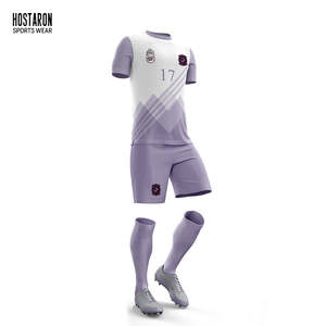 Maillots de football personnalisés en mesh, uniformes de soccer sublimés, maillots de soccer rétro unisexes 100% polyester anti-UV - Product Image 3