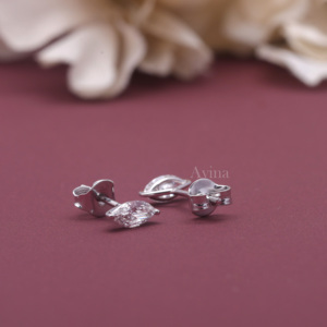 Pendientes de Diamante Cultivado en Laboratorio con Certificación IGI, Corte Marquesa, en Oro Blanco/Rosa y Amarillo de 9K |   Pendientes de Diamantes de Lujo - Product Image 3