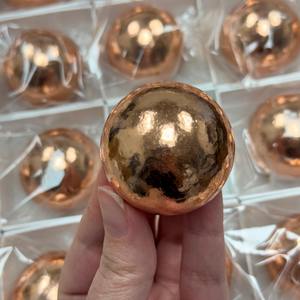 Sphère en cuivre pur, boule en cuivre décorative, boule en cuivre martelé, orb en cuivre, sphère en métal cuivre, boule décorative en cuivre - Product Image 4