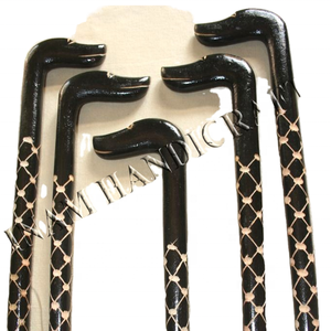 Bâtons de marche en bois faits à la main, magnifique et de styliste, boîtes pour personnes âgées, marche, nouveauté - Product Image 1