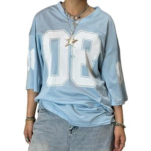 เสื้อยืดโอเวอร์ไซส์แฟชั่นสตรีทแวร์ทรงหลวมไหล่ตกสไตล์ลำลองสำหรับผู้หญิง - Product Image 1