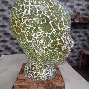 Lámpara de mesa de mosaico de calavera con cara de hombre, lámpara de mesa auxiliar de mosaico de gran calidad, lámpara de mesa antigua hecha en la India - Product Image 1