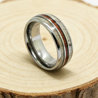 Bague en carbure de tungstène argenté avec incrustation de bois rouge et de bois de cerf, alliance polie de 8 mm pour homme, bijoux inspirés de la nature en gros