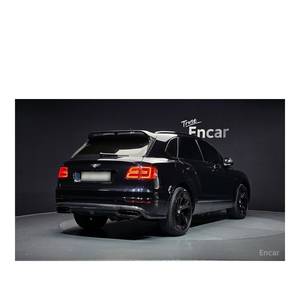 Bentley Bentayga 6.0 W12 Modelo Mayo 2017 con 88,916 km, Caja de Cambios Automática, Asientos de Cuero, Volante a la Izquierda, Cámara Trasera - Product Image 2