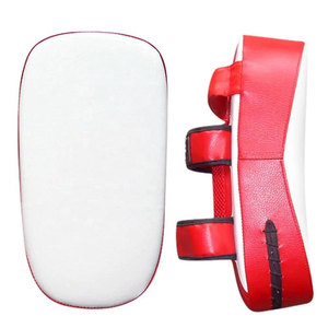 Pads de frappe en cuir PU pour la boxe, le Muay Thai et le MMA, équipement d'entraînement de kickboxing, personnalisables avec logo et design, vente en gros - Product Image 3