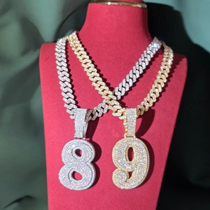 จี้เพชรโมอิสซาไนต์ทรงใหญ่แบบ Iced Out ตัวอักษรจัมโบ้ เงินแท้ 925 จี้ตัวอักษรสั่งทำพิเศษ และเครื่องประดับเพชรอื่นๆ - Product Image 2