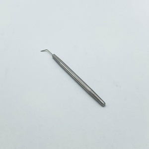 Herramienta de levantamiento de cejas de metal plateado KAAMIR INSTRUMENTS al por mayor, separador de pestañas de precisión con agarre acanalado, calidad profesional para salón - Product Image 5