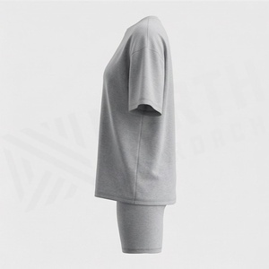 Ensemble décontracté 2 pièces pour femme : T-shirt gris uni à manches courtes en maille et short au-dessus du genou, coupe ample et respirante, idéal printemps-été - Product Image 3