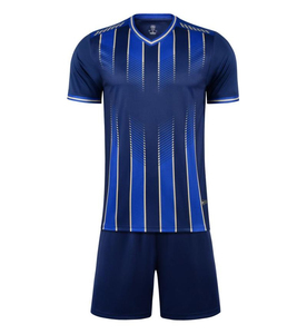 Dernier design de maillot de football imprimé par sublimation, col en V, 100% polyester, taille personnalisée, ensemble maillot et short pour hommes, vente en gros - Product Image 2