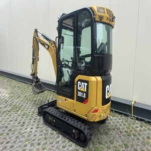 Mini-excavatrice sur chenilles d'occasion MINI CAT 301.8 de qualité supérieure, idéale pour les chantiers de construction, entretien facile, puissance et stabilité élevées - Product Image 1