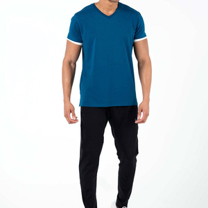 T-shirt 100 % coton pour homme, sans étiquette, respirant, col rond, décontracté, pour tous les jours, idéal pour l'été. Fabriqué par BS. - Product Image 1