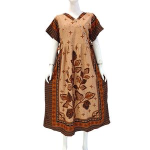 Chemise de nuit décontractée d'été respirante pour femmes grandes tailles avec taille élastique et manches courtes par Cheery - Product Image 4